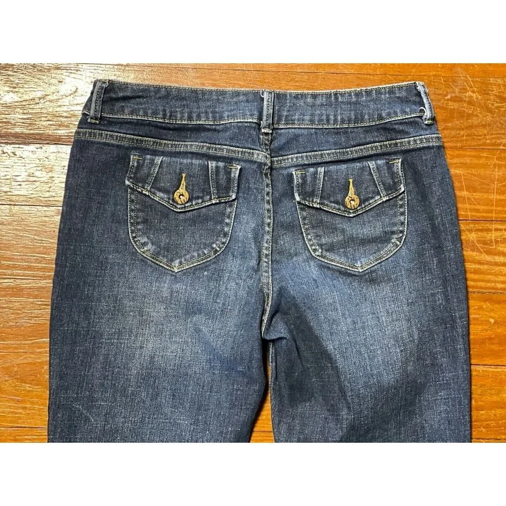 Simply Vera Vera Wang Straight Leg Jeans Size 6 Denim Logo Pockets Medium Wash